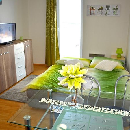 Apartman De Luxe 도노발리 외부 사진