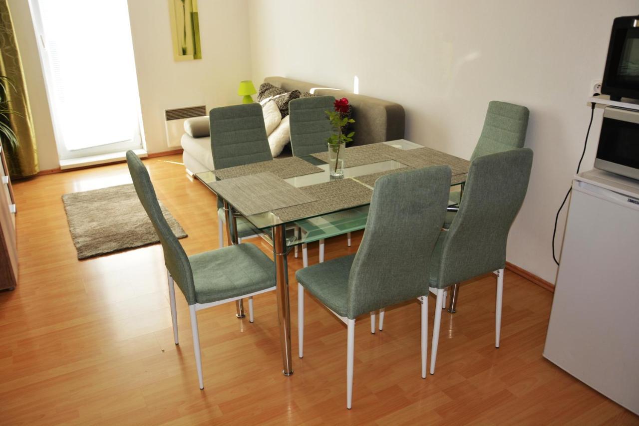 Apartman De Luxe 도노발리 외부 사진