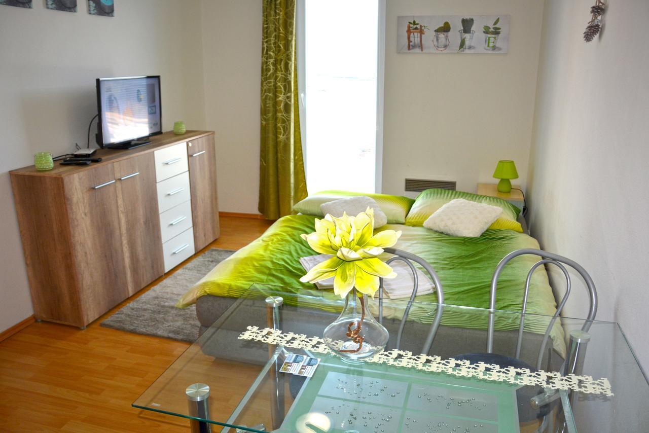 Apartman De Luxe 도노발리 외부 사진